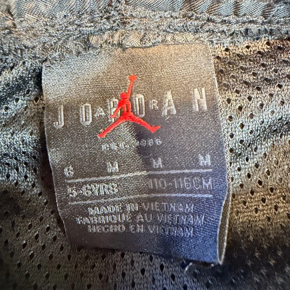 Jordan Athletic Shorts Jumpman Logo Boys Youth 6 Black Basketball Sportswear New